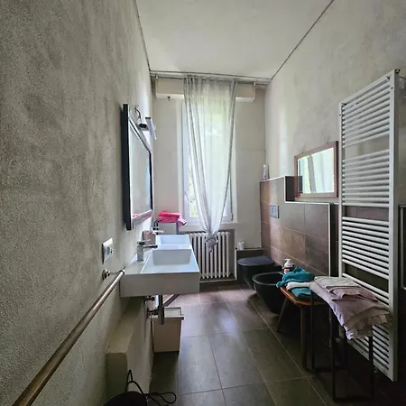 Casa Vincenzo 130 Mq Con Portico Ed Ingresso Esclusivo Dal Giardino Vakantiehuis Felino