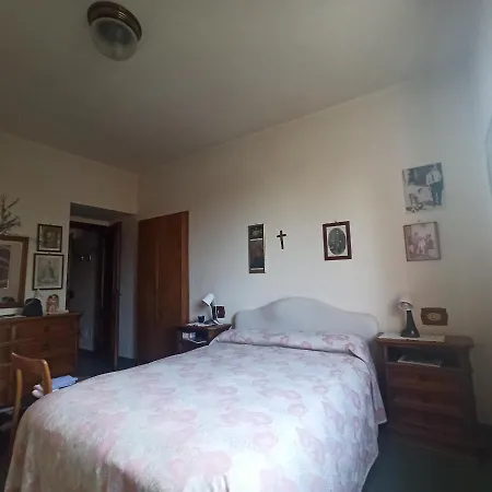 Casa Vincenzo 130 Mq Con Portico Ed Ingresso Esclusivo Dal Giardino *