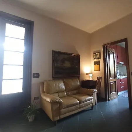 Holiday home Casa Vincenzo 130 Mq Con Portico Ed Ingresso Esclusivo Dal Giardino Felino