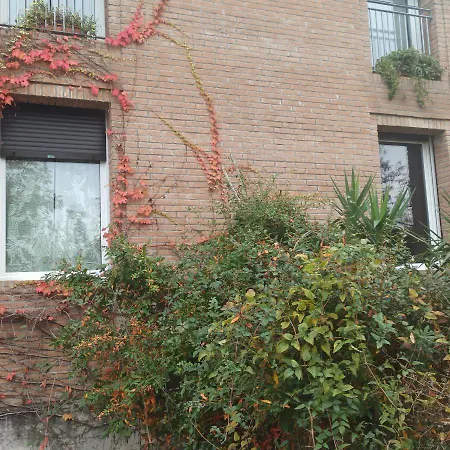 Casa Vincenzo 130 Mq Con Portico Ed Ingresso Esclusivo Dal Giardino * Felino