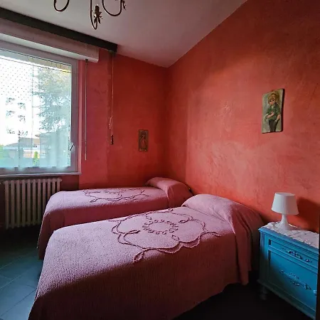 Casa Vincenzo 130 Mq Con Portico Ed Ingresso Esclusivo Dal Giardino *