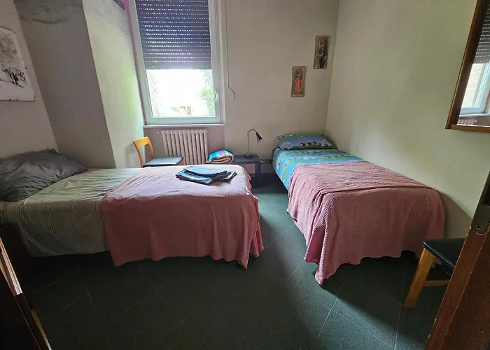 Feriehus Casa Vincenzo 130 Mq Con Portico Ed Ingresso Esclusivo Dal Giardino