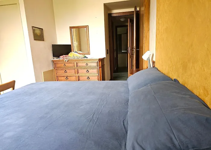 Casa Vincenzo 130 Mq Con Portico Ed Ingresso Esclusivo Dal Giardino *